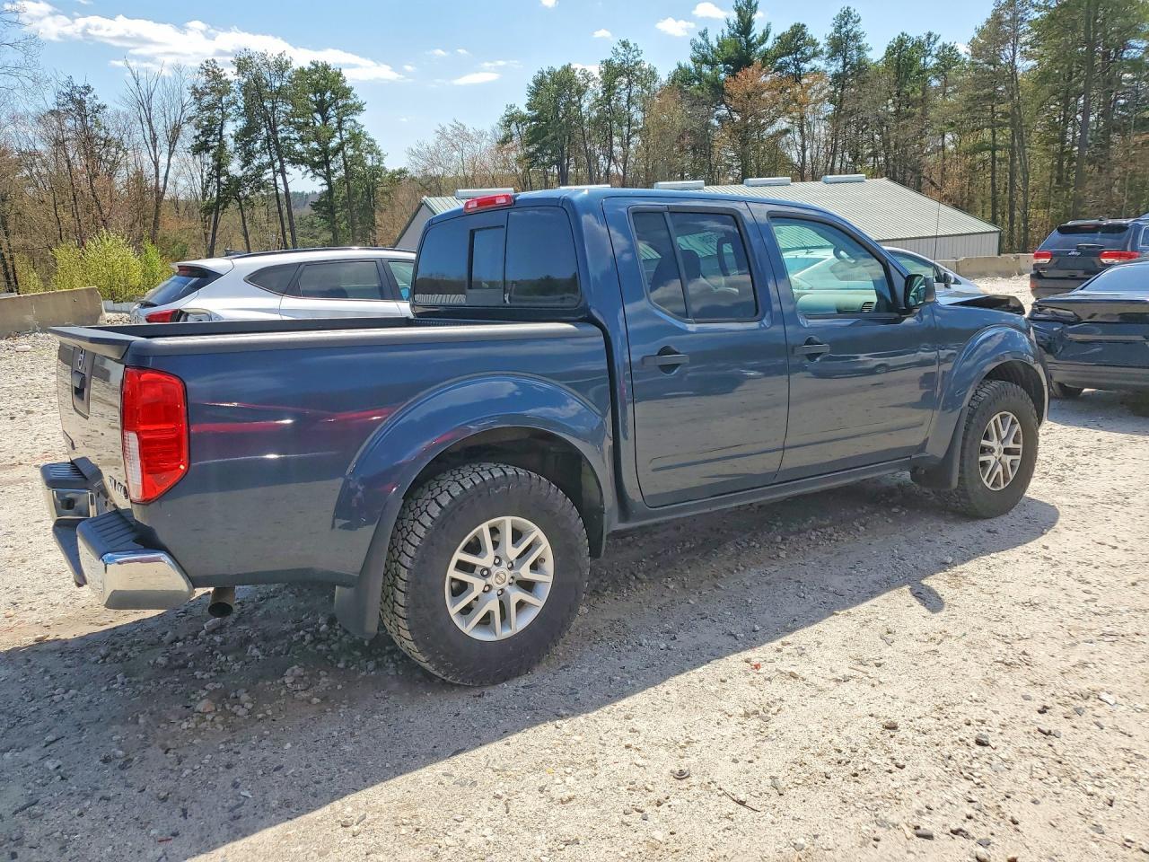 2018 Nissan Frontier SV