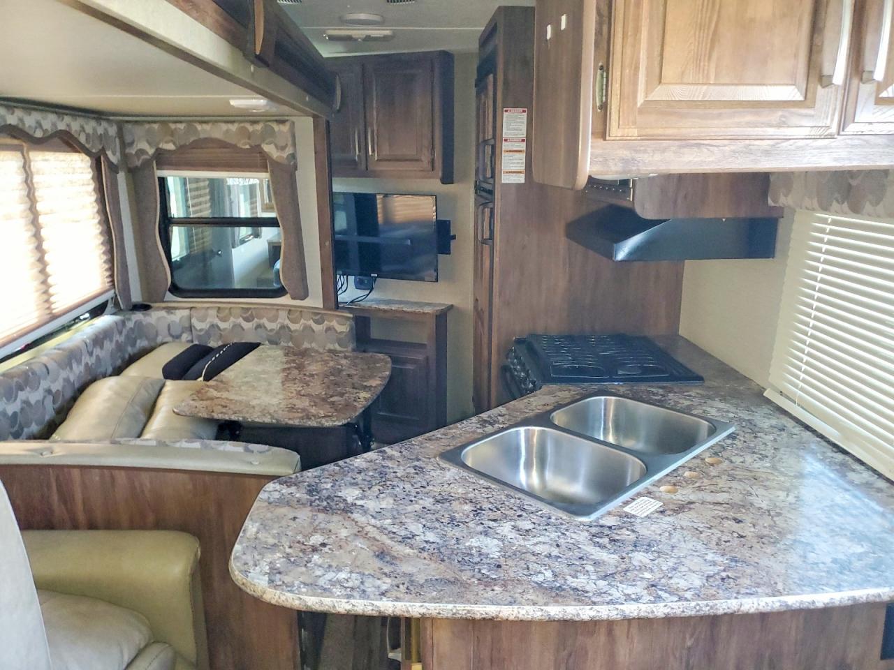 2017 Cougar Trailers