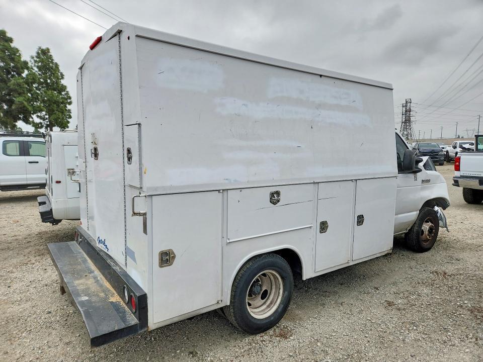 2022 Ford E350 Utility / Service Truck
