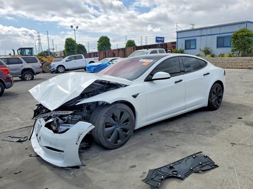 2022 Tesla Model s