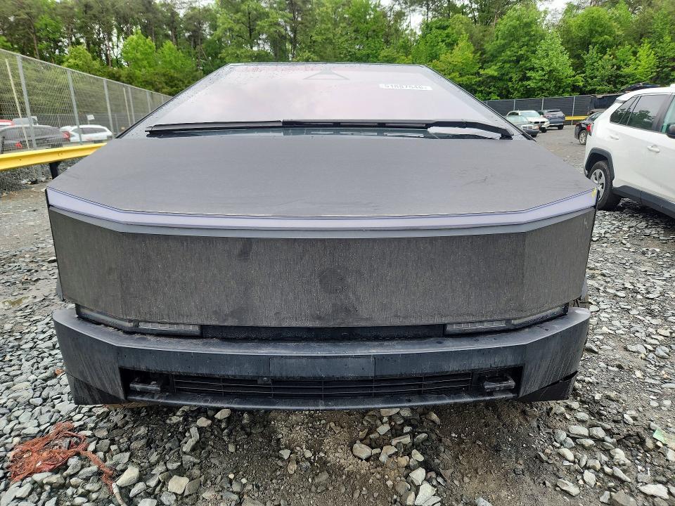 2024 Tesla Cybertruck