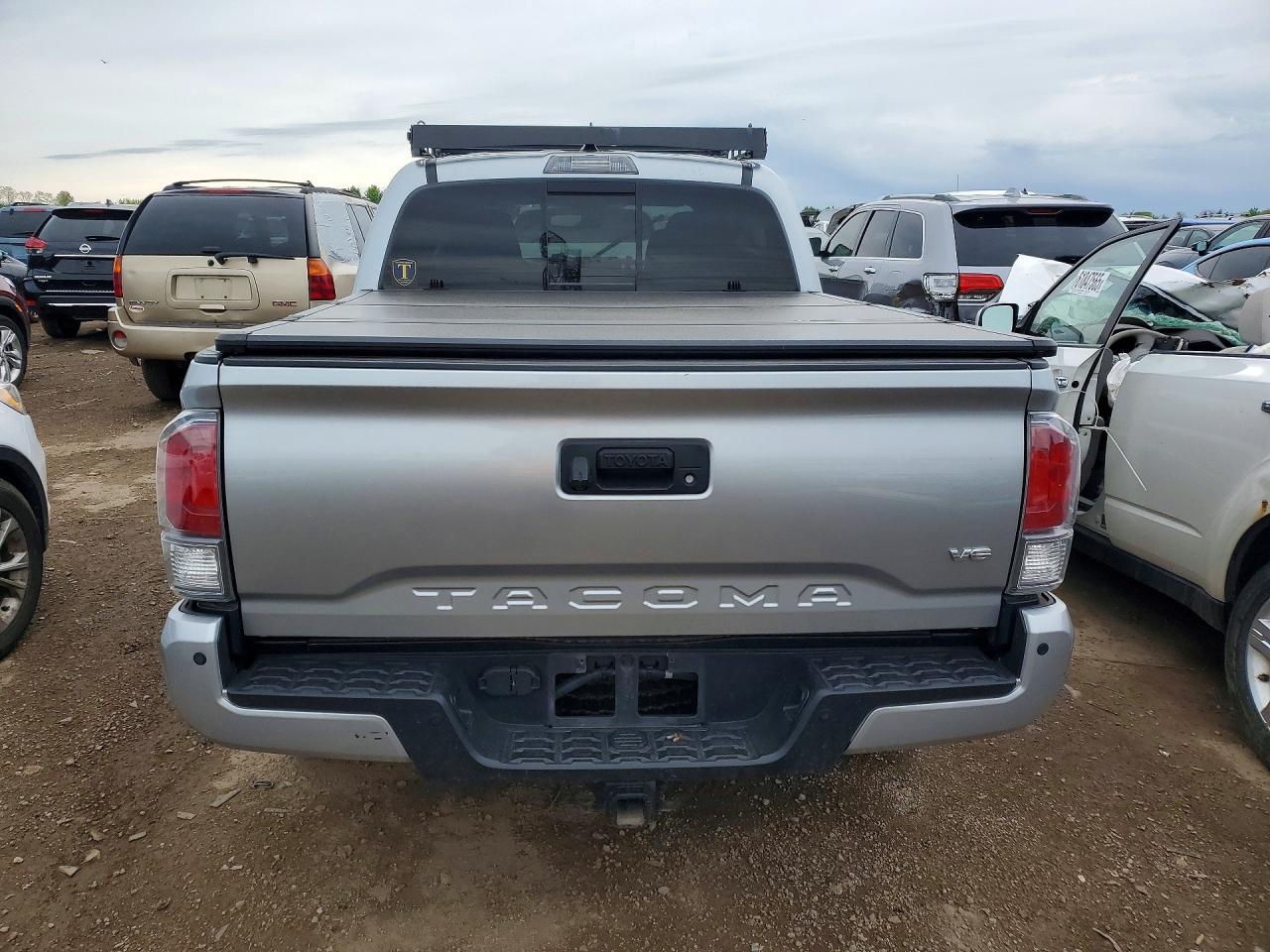 2022 Toyota Tacoma TRD OFF-Road