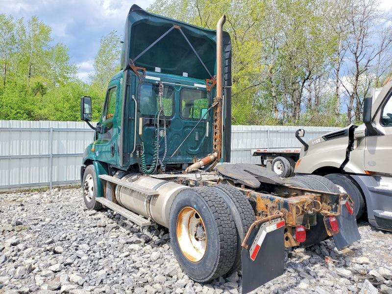 2018 Freigliner 2018 Freightliner Cascadia 113 Semi Truck
