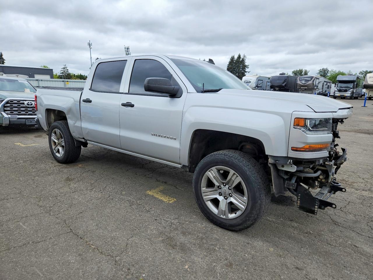 2018 Chevrolet Silverado K1500 Custom