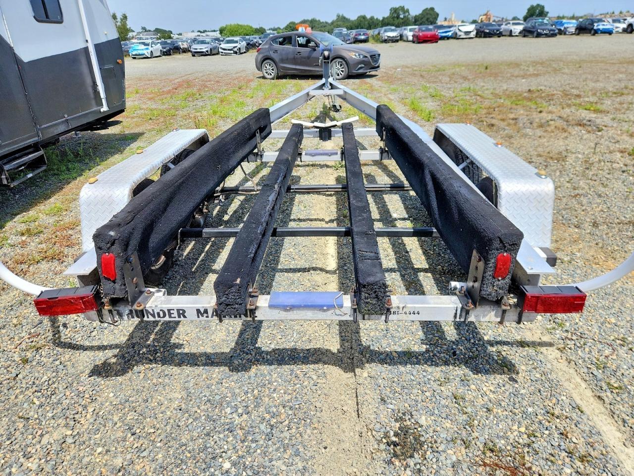2000 Loadmaster Trailers
