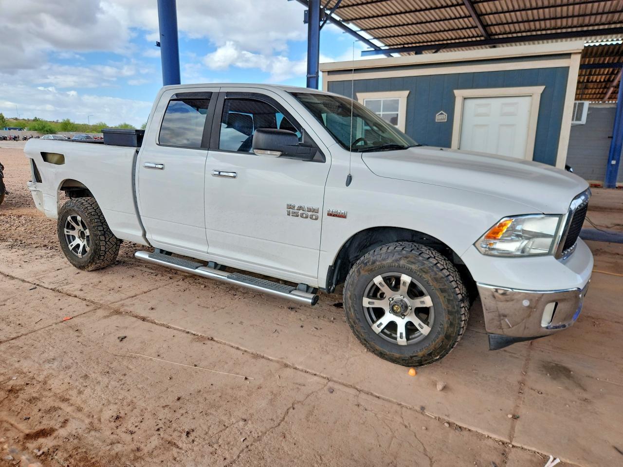 2016 Dodge RAM 1500 SLT