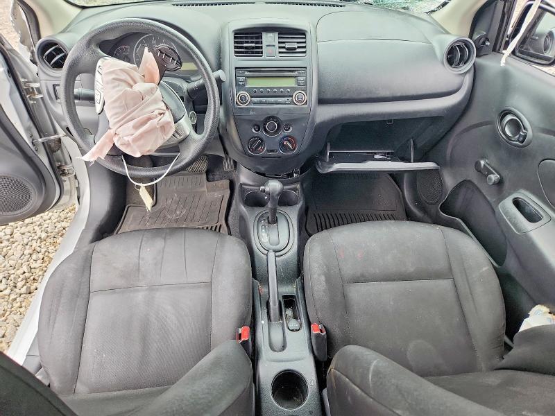 2015 Nissan Versa 1.6 s Plus