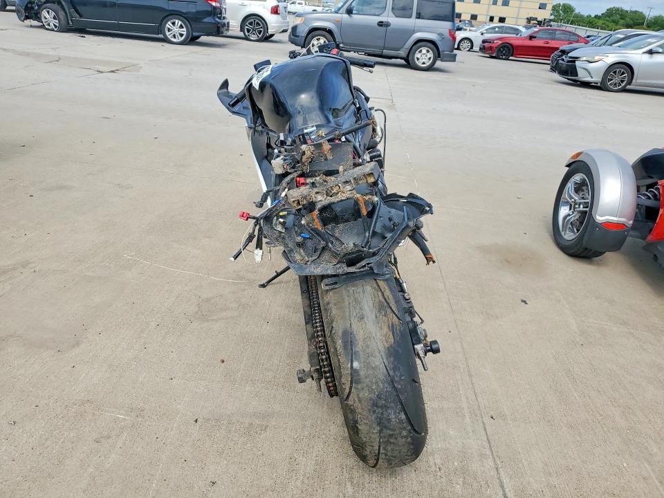 2023 Suzuki GSX1300 RR