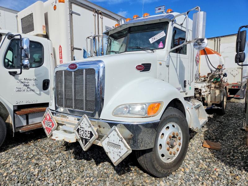 2014 Peterbilt 377