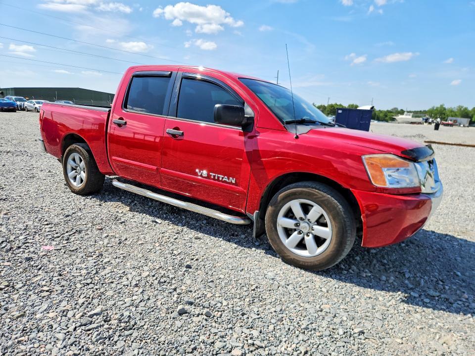 2011 Nissan Titan SV