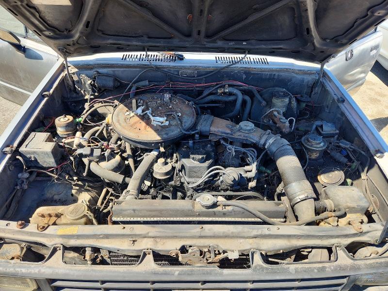 1986 Toyota Pickup Xtracab Rn70 dlx