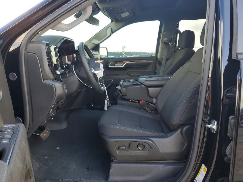 2025 Chevrolet Silverado C1500 lt