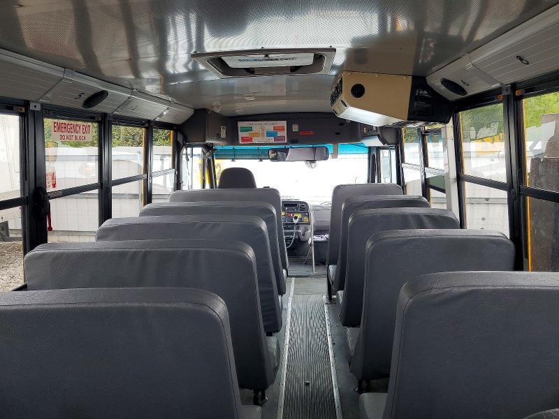 2011 Freightliner Chassis B2B