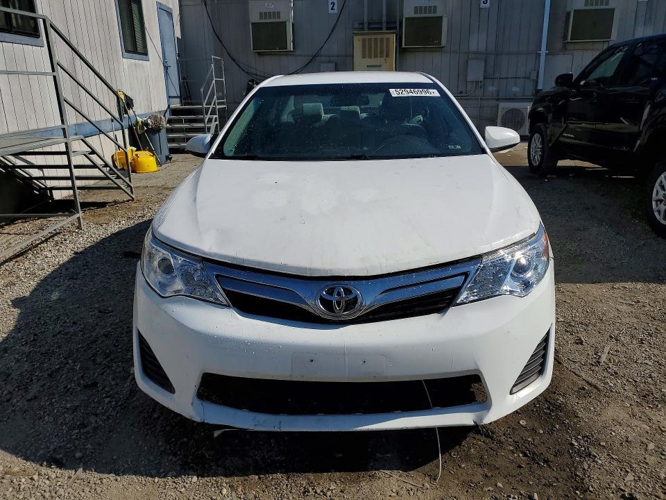 2012 Toyota Camry le