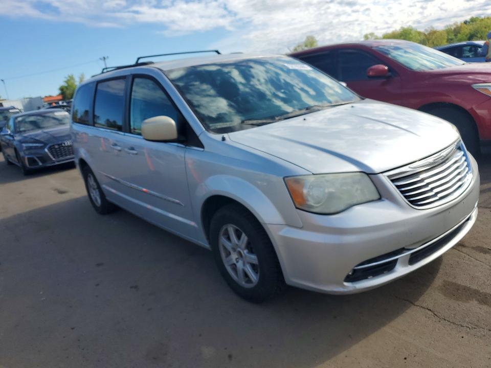 2011 Chrysler Town & Country Touring