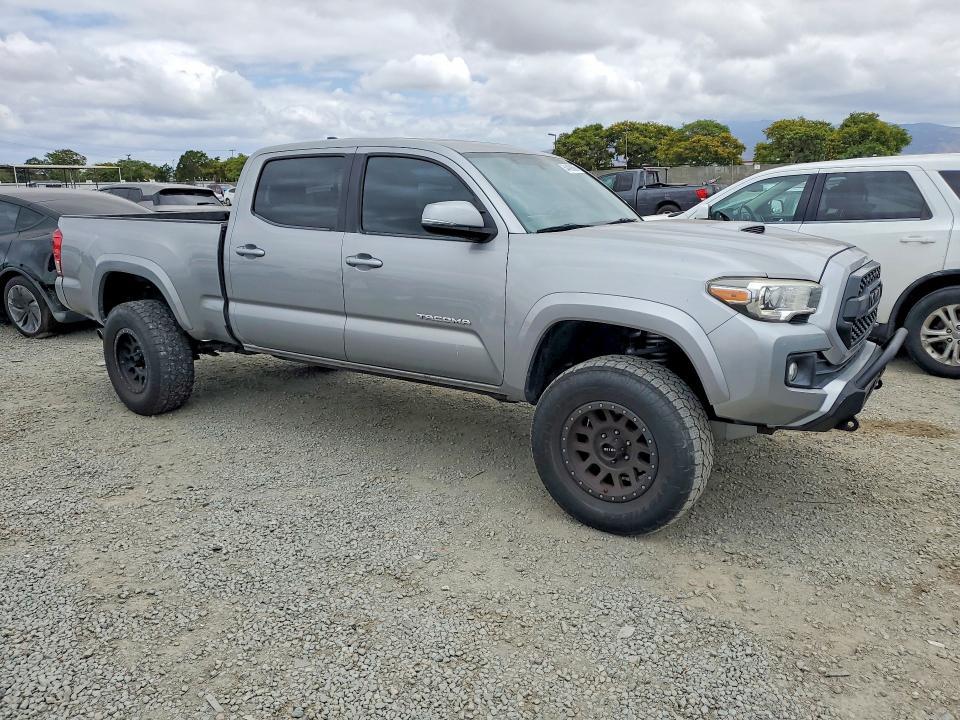 2016 Toyota Tacoma TRD Sport