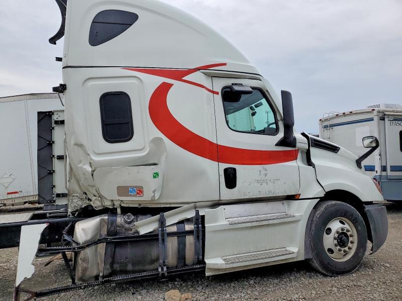 2025 Freigliner 2025 Freightliner Cascadia 126 Semi Truck