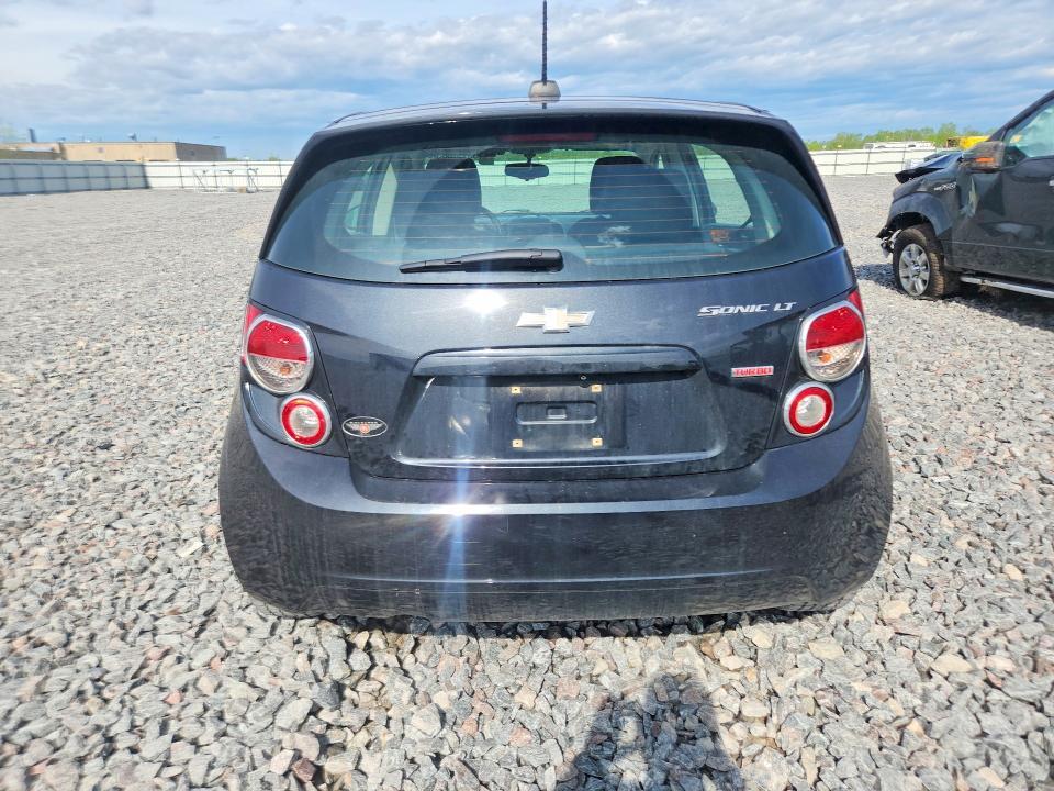 2015 Chevrolet Sonic lt