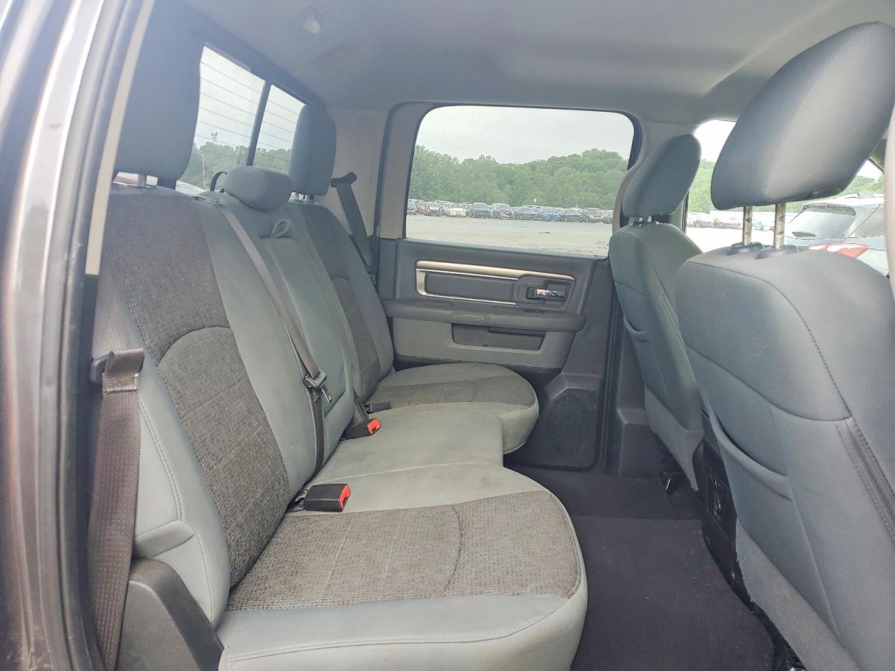 2017 Dodge RAM 1500 SLT