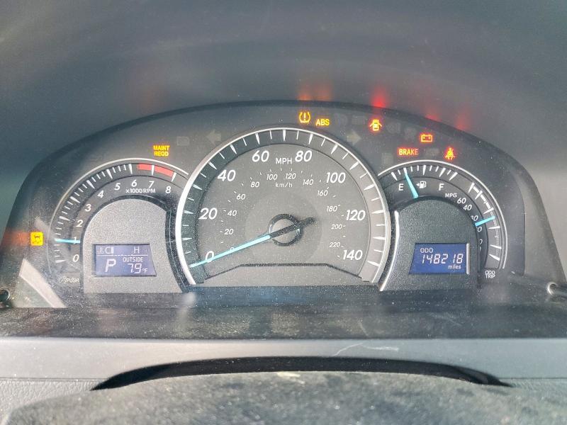 2012 Toyota Camry le