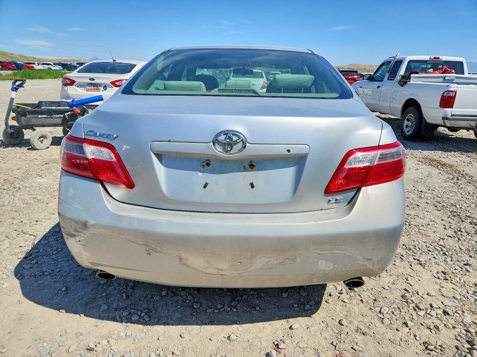 2007 Toyota Camry le V6