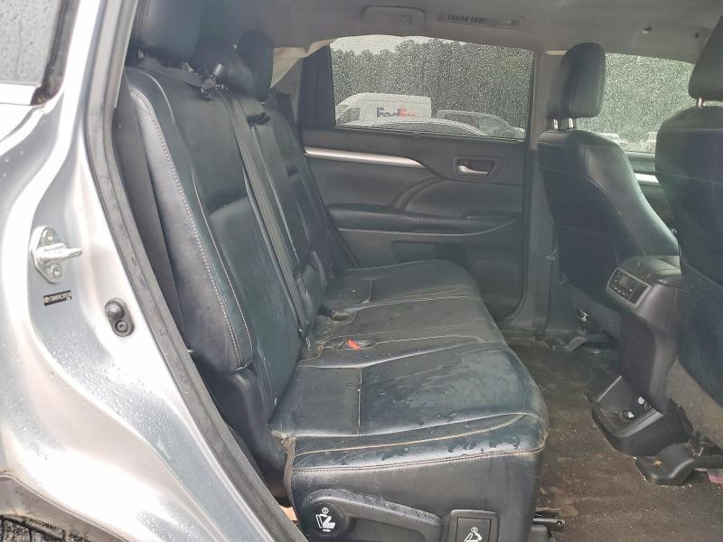 2014 Toyota Highlander xle