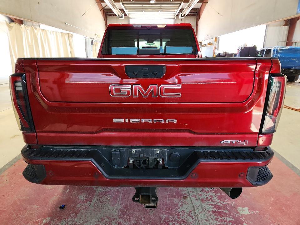 2024 GMC Sierra K2500 AT4