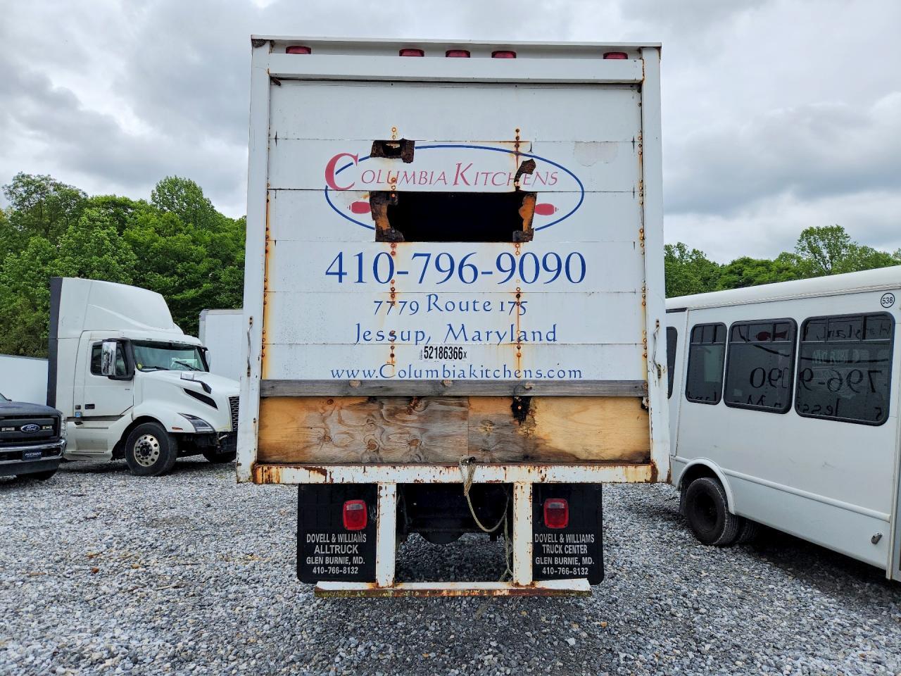2005 Isuzu FTR / FVR