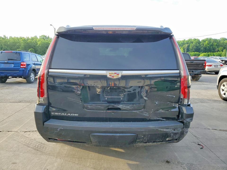 2017 Cadillac Escalade Luxury