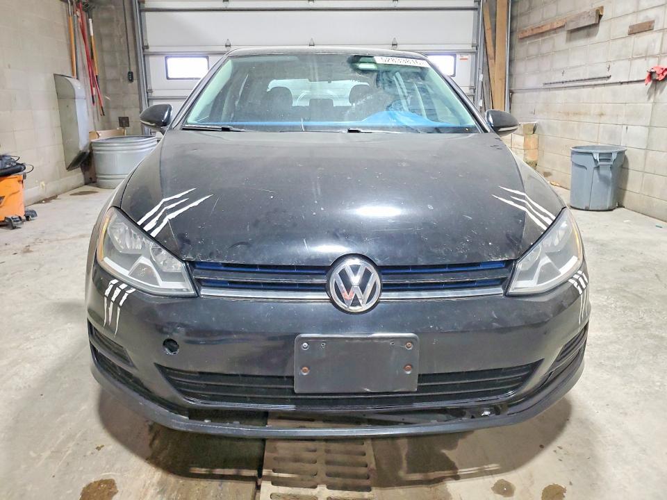2017 Volkswagen Golf s