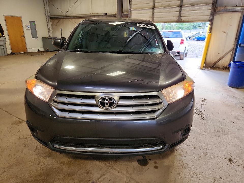 2013 Toyota Highlander Base