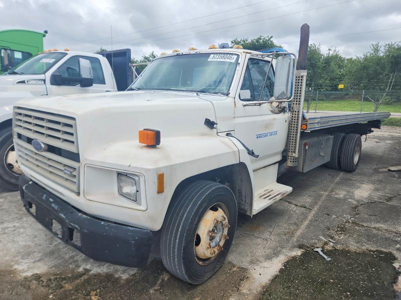 1989 Ford F700 f