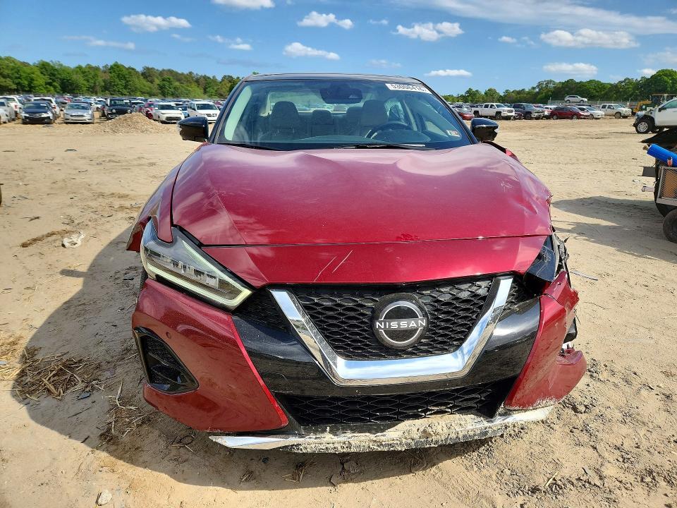 2023 Nissan Maxima Platinum
