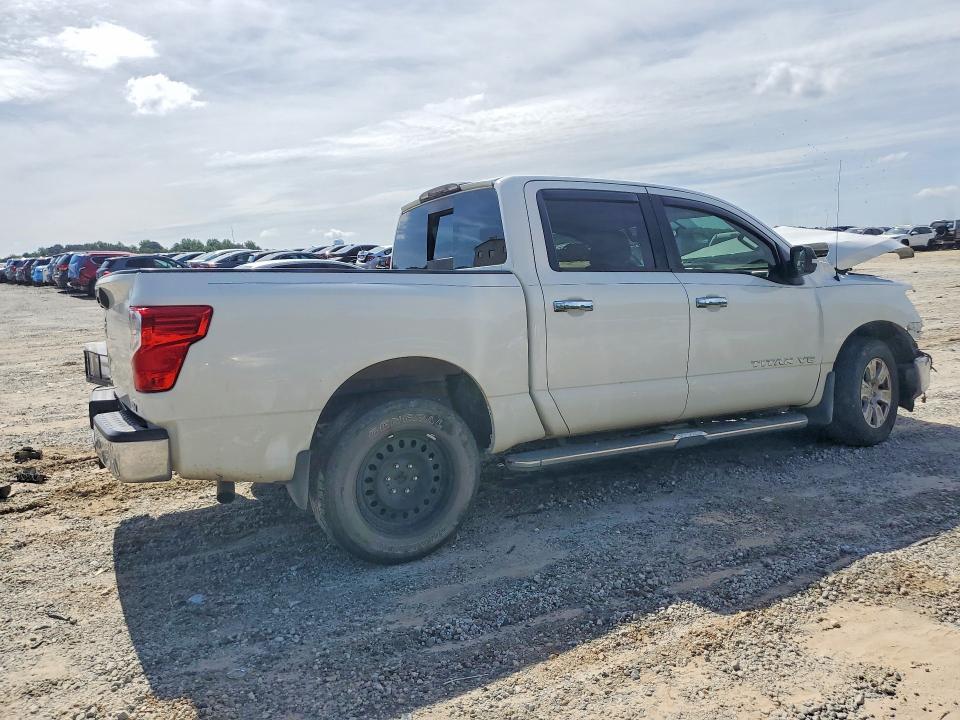 2018 Nissan Titan S