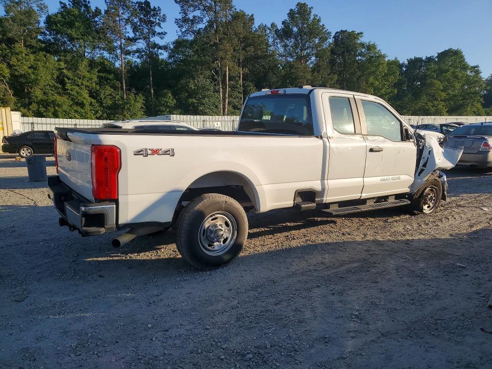 2025 Ford F250