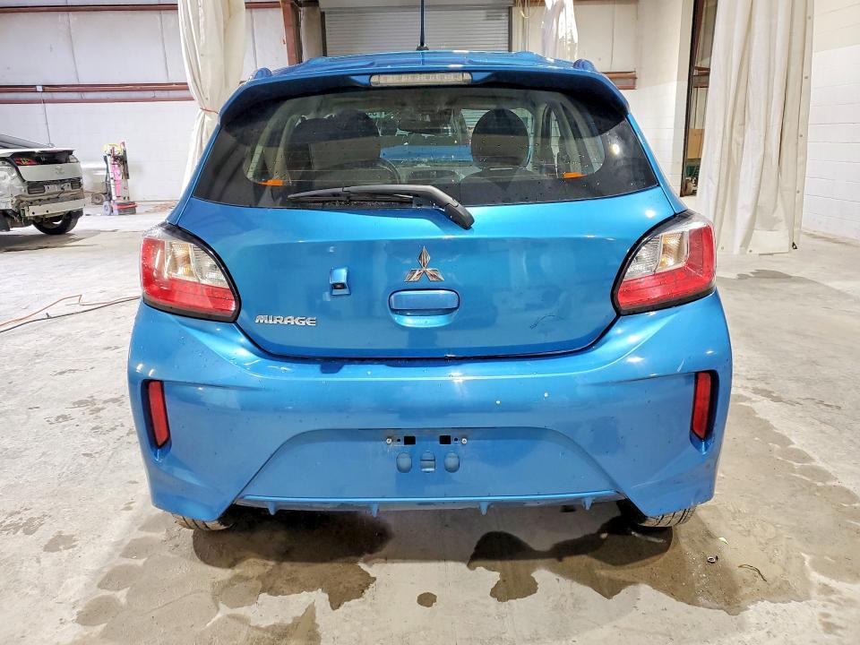 2022 Mitsubishi Mirage es