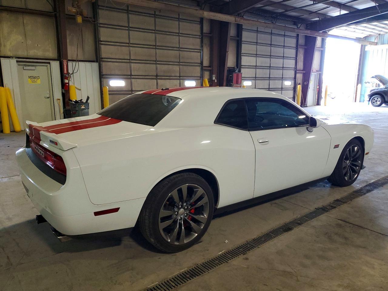 2014 Dodge Challenger Srt-8