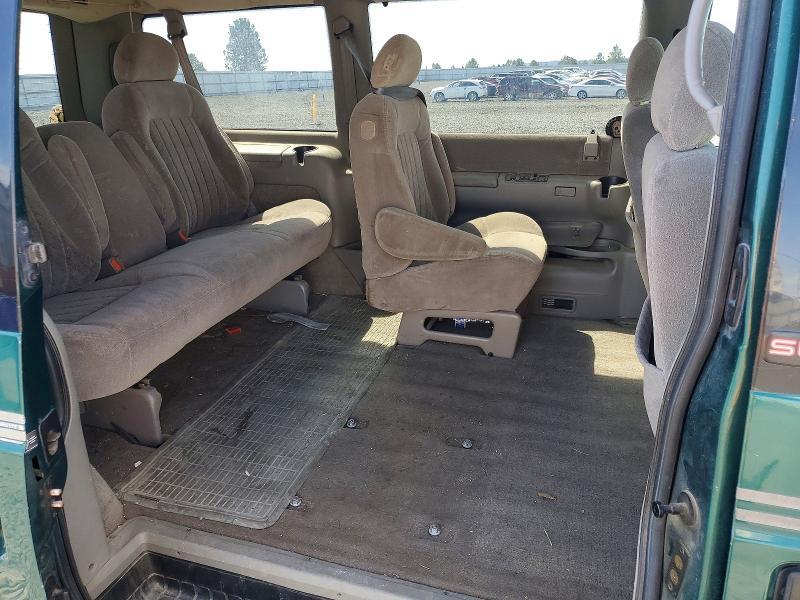 2001 GMC Safari XT