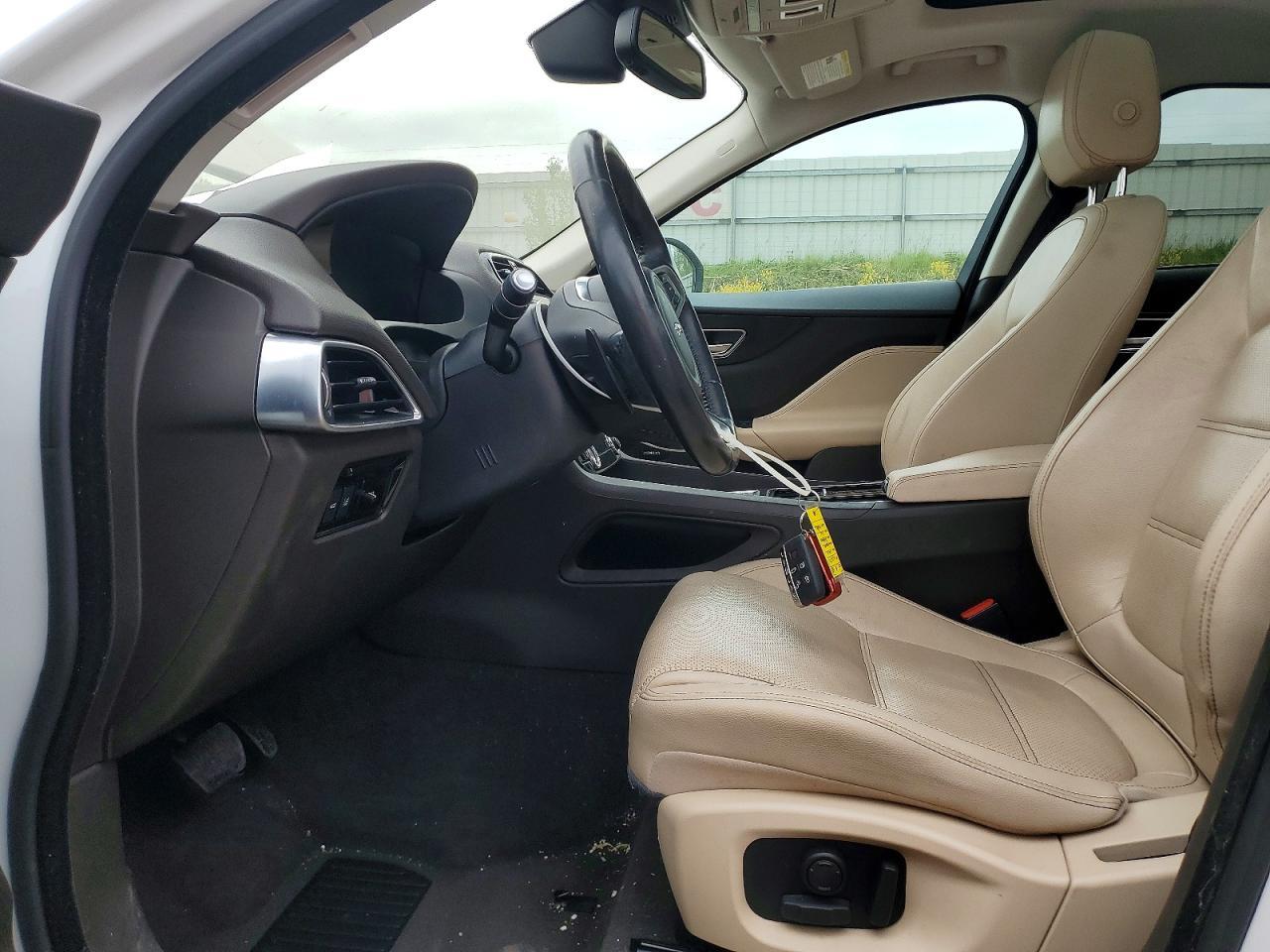 2018 Jaguar F-pace Prestige