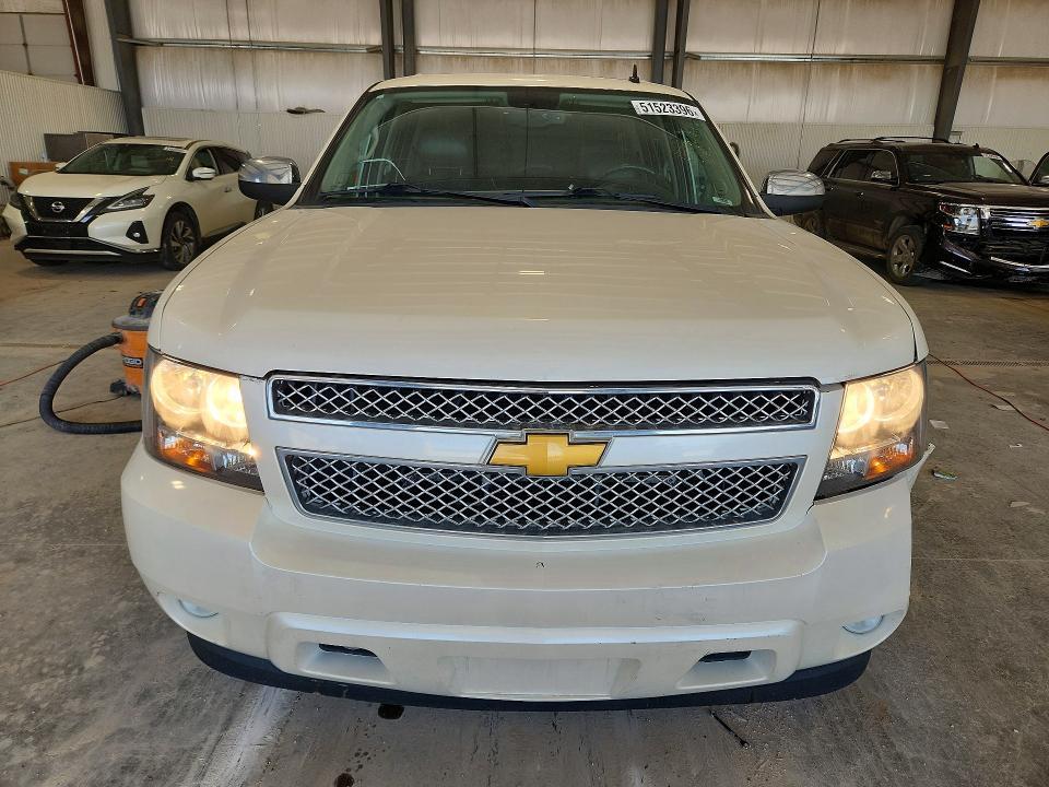 2013 Chevrolet Suburban K1500 ltz