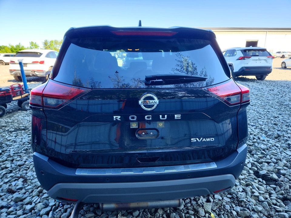 2021 Nissan Rogue sv