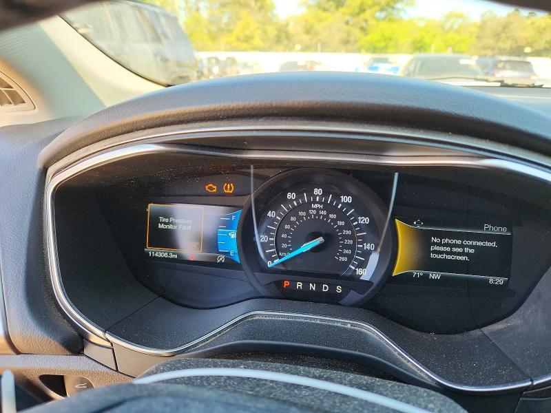2017 Ford Fusion se