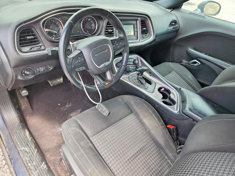 2016 Dodge Challenger sxt
