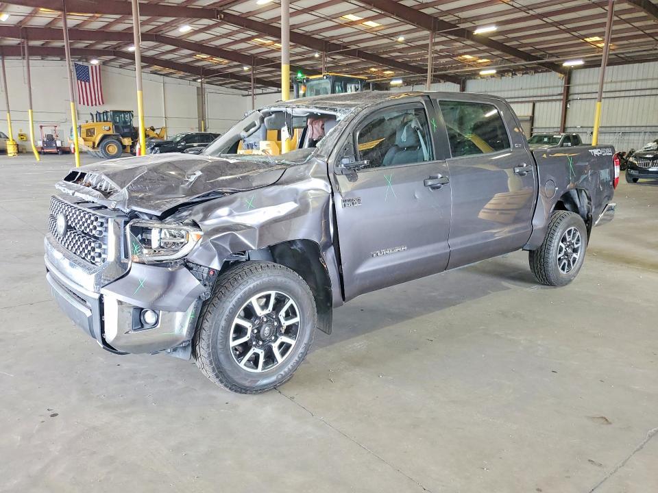 2018 Toyota Tundra Crewmax SR5