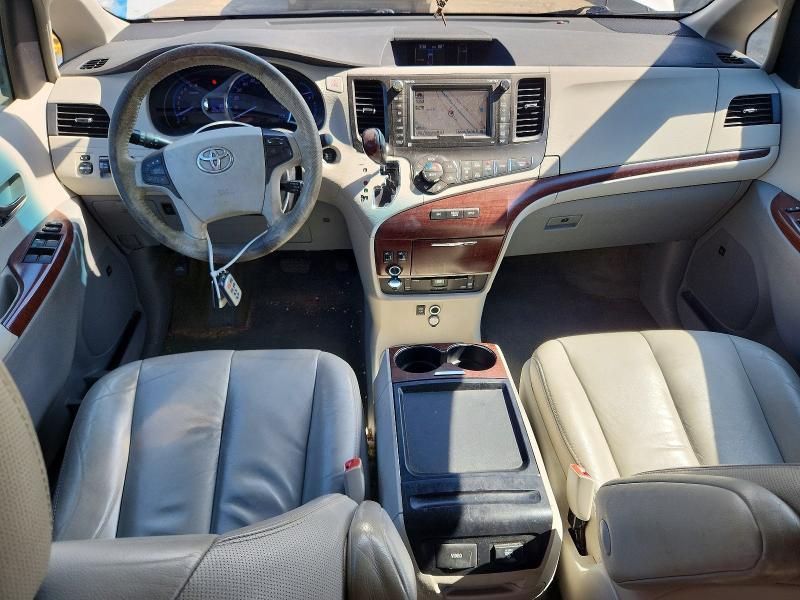 2011 Toyota Sienna