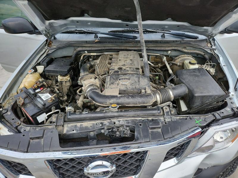 2015 Nissan Frontier SV