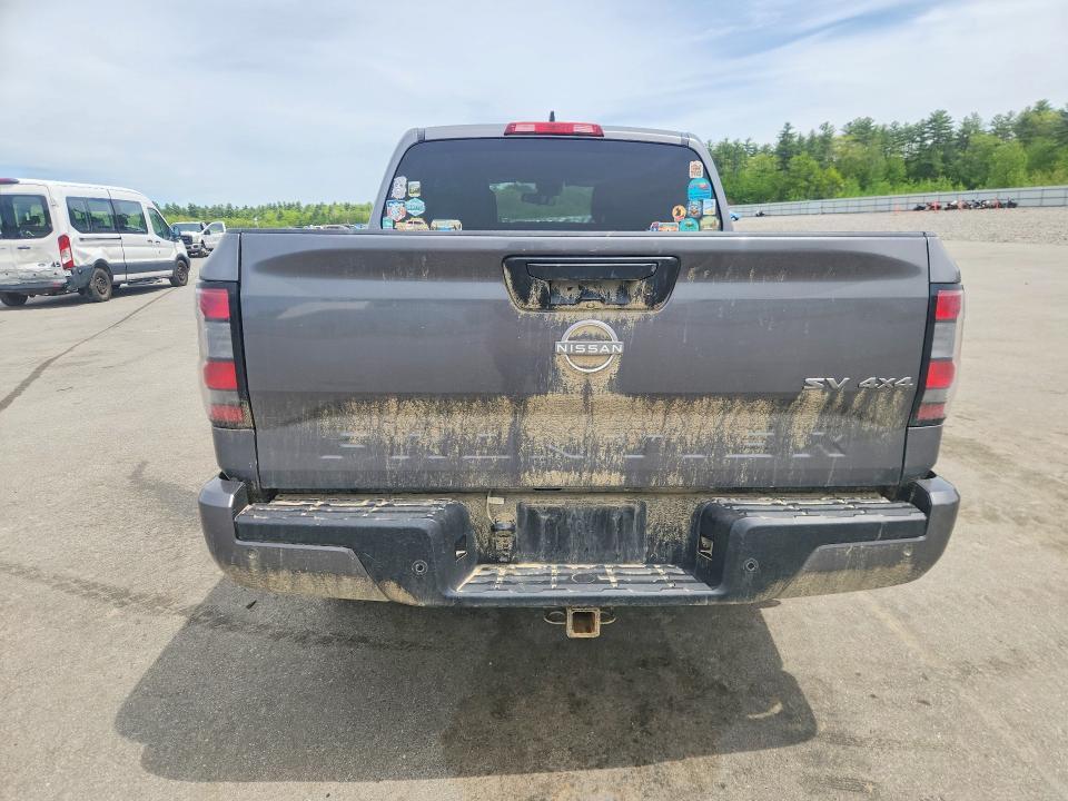 2024 Nissan Frontier sv
