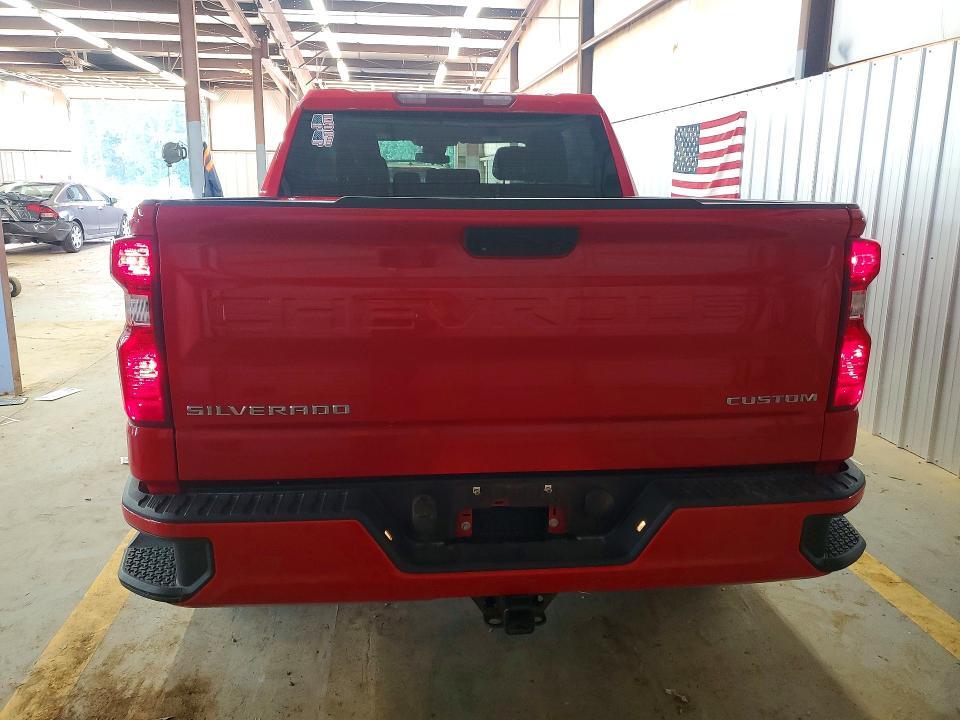2022 Chevrolet Silverado K1500 Custom
