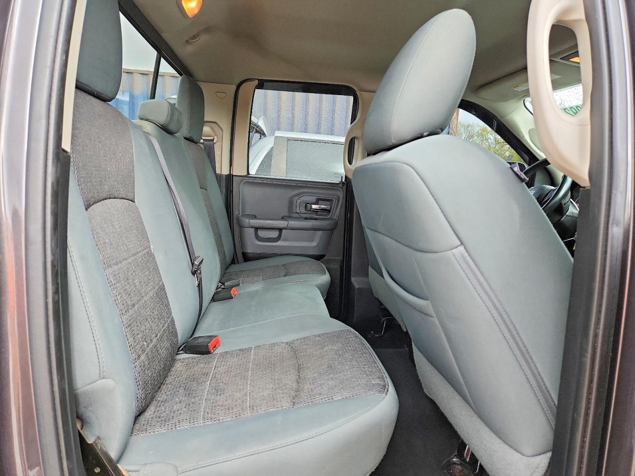 2015 Dodge RAM 1500 SLT