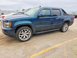 Salvage trucks for sale at Wichita, KS auction: 2007 Chevrolet Avalanche K1500